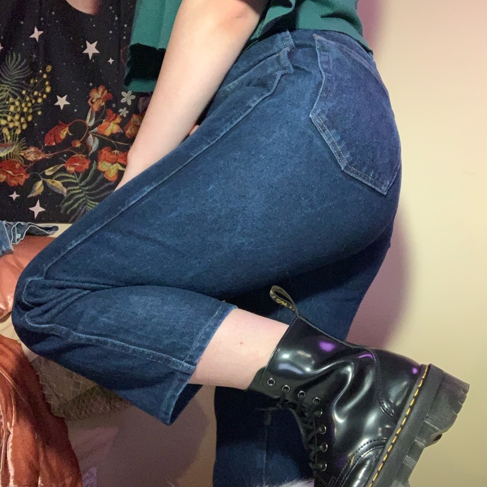Jeans - Picture 2 of 2